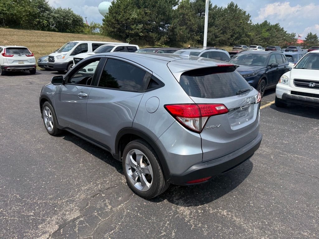Certified Used 2019 Lunar Silver Metallic Honda LX image 2