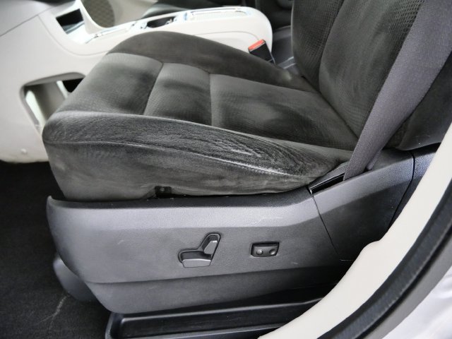 Used 2016 Silver Dodge SXT image 15