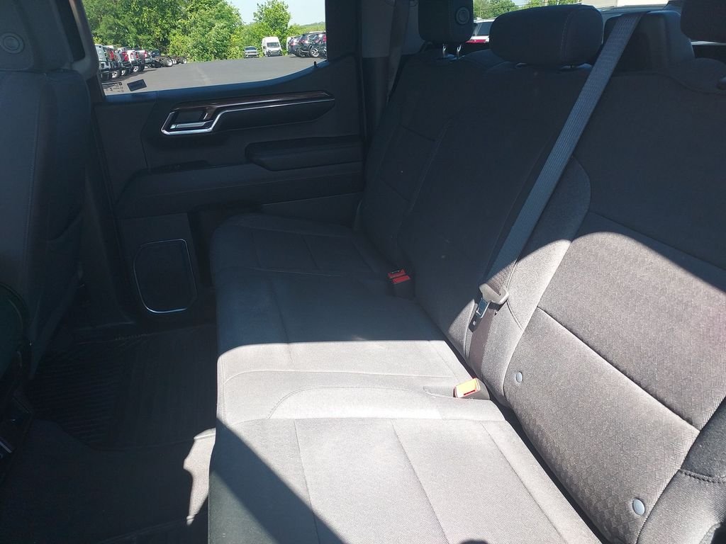 2024 Chevrolet Silverado 1500 LT - Photo 27