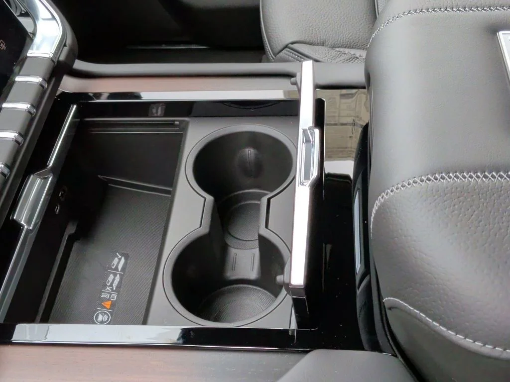 New 2026 Glacier White Tricoat GMC Denali image 33