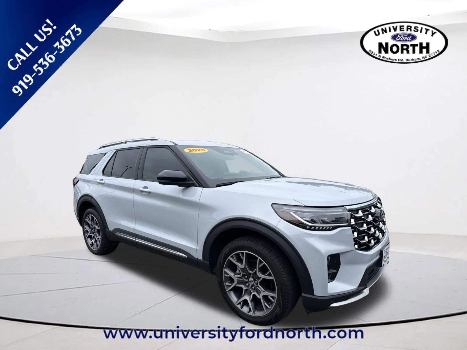 Used 2025 Space White Metallic Ford Platinum image 1
