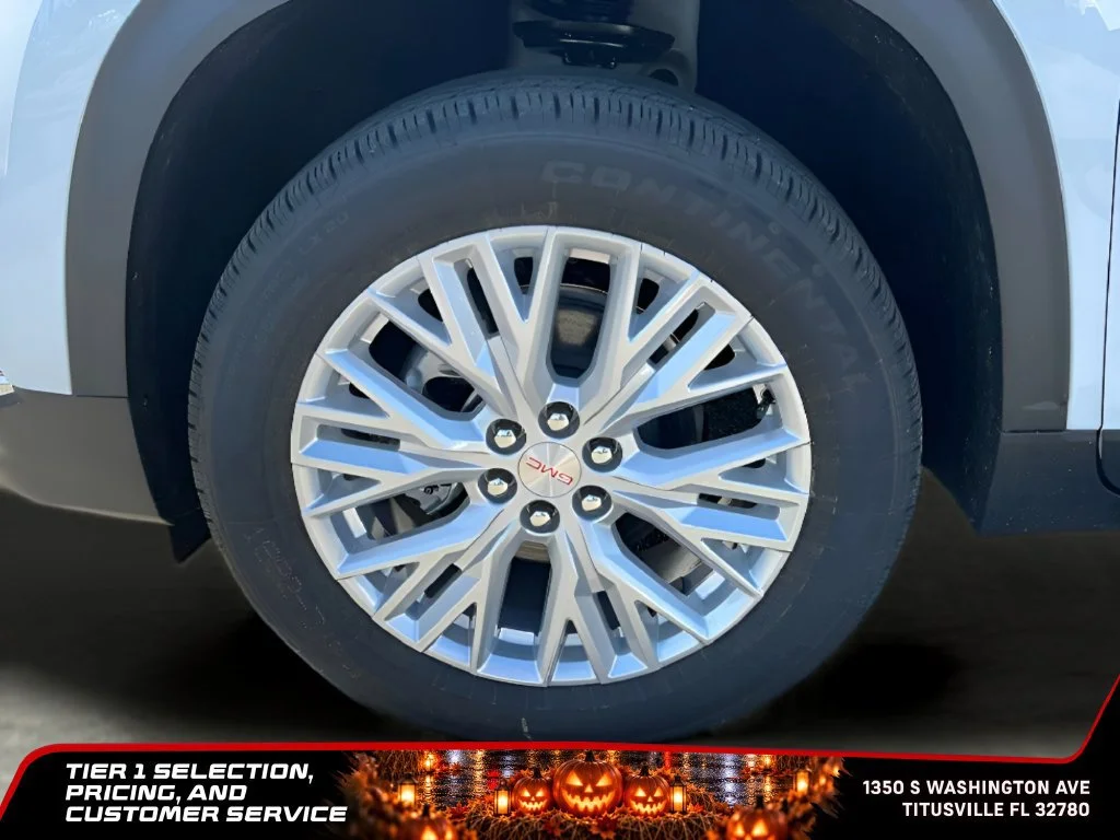 New 2026 Glacier White Tricoat GMC Elevation image 48