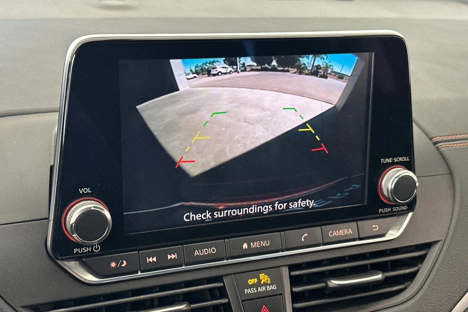 Used 2019 Red Nissan 2.5 SR image 18