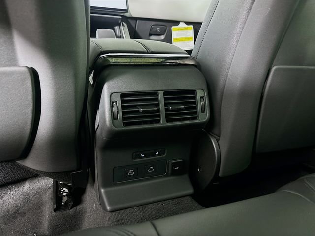 Used 2026  Land Rover S image 26