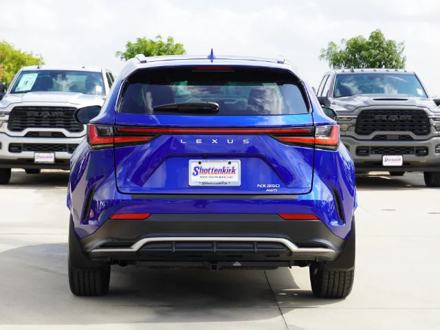 Used 2025 Blue Lexus 350 F SPORT Handling image 16