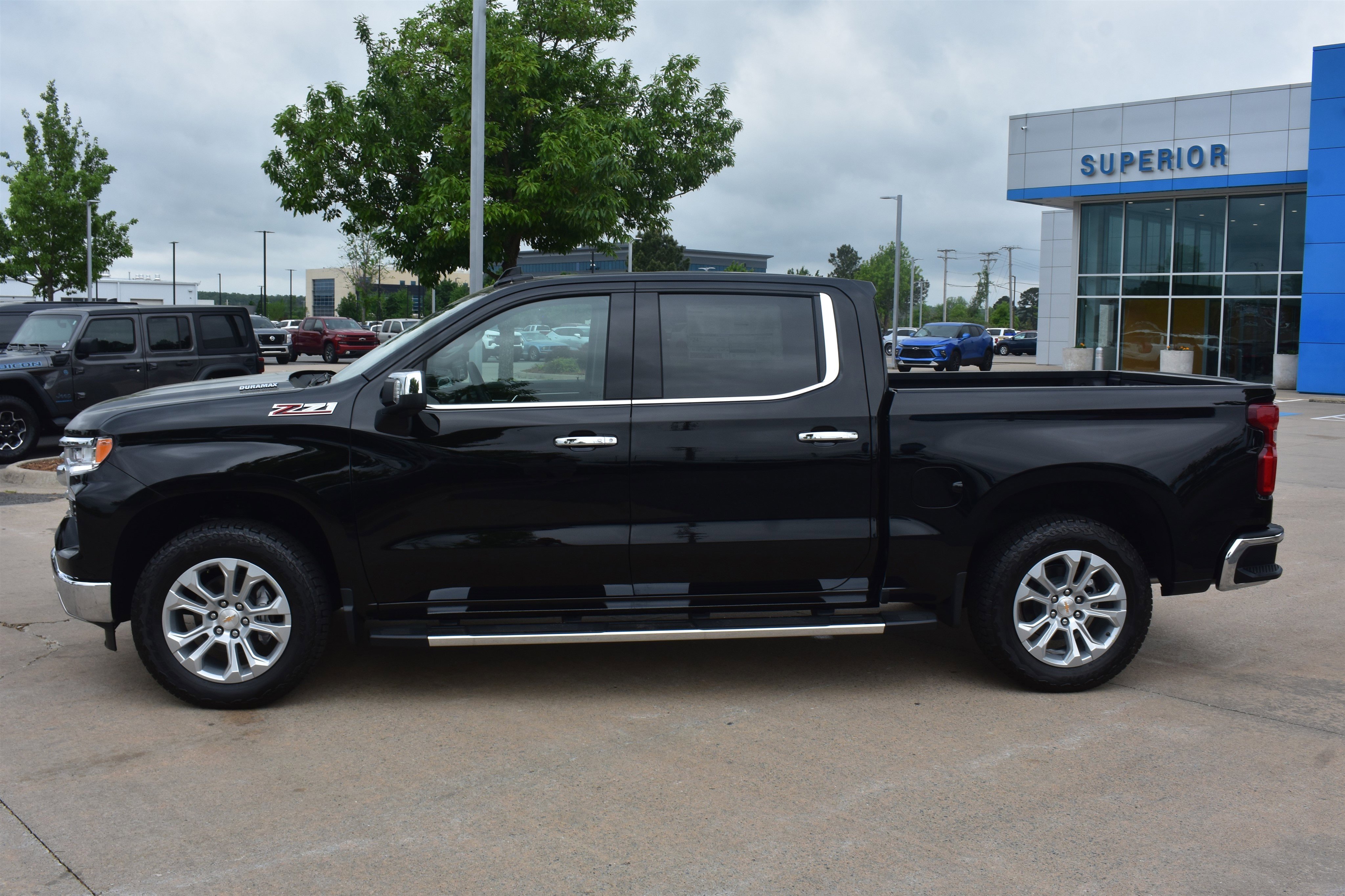 2026 Chevrolet Silverado 1500 LTZ - Photo 9