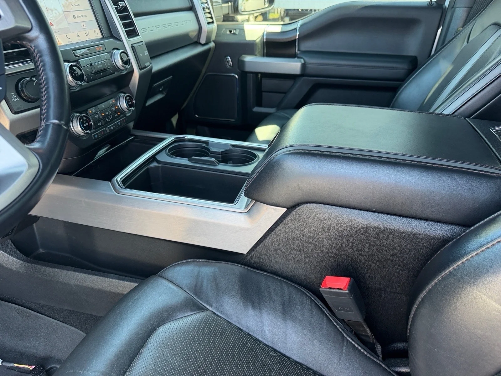 Used 2019 Ingot Silver Metallic Ford Platinum image 16