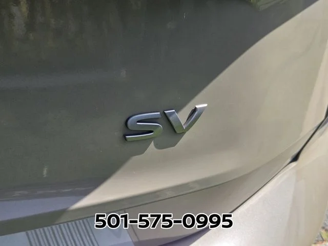 Used 2024 Beige/tan Nissan SV image 10