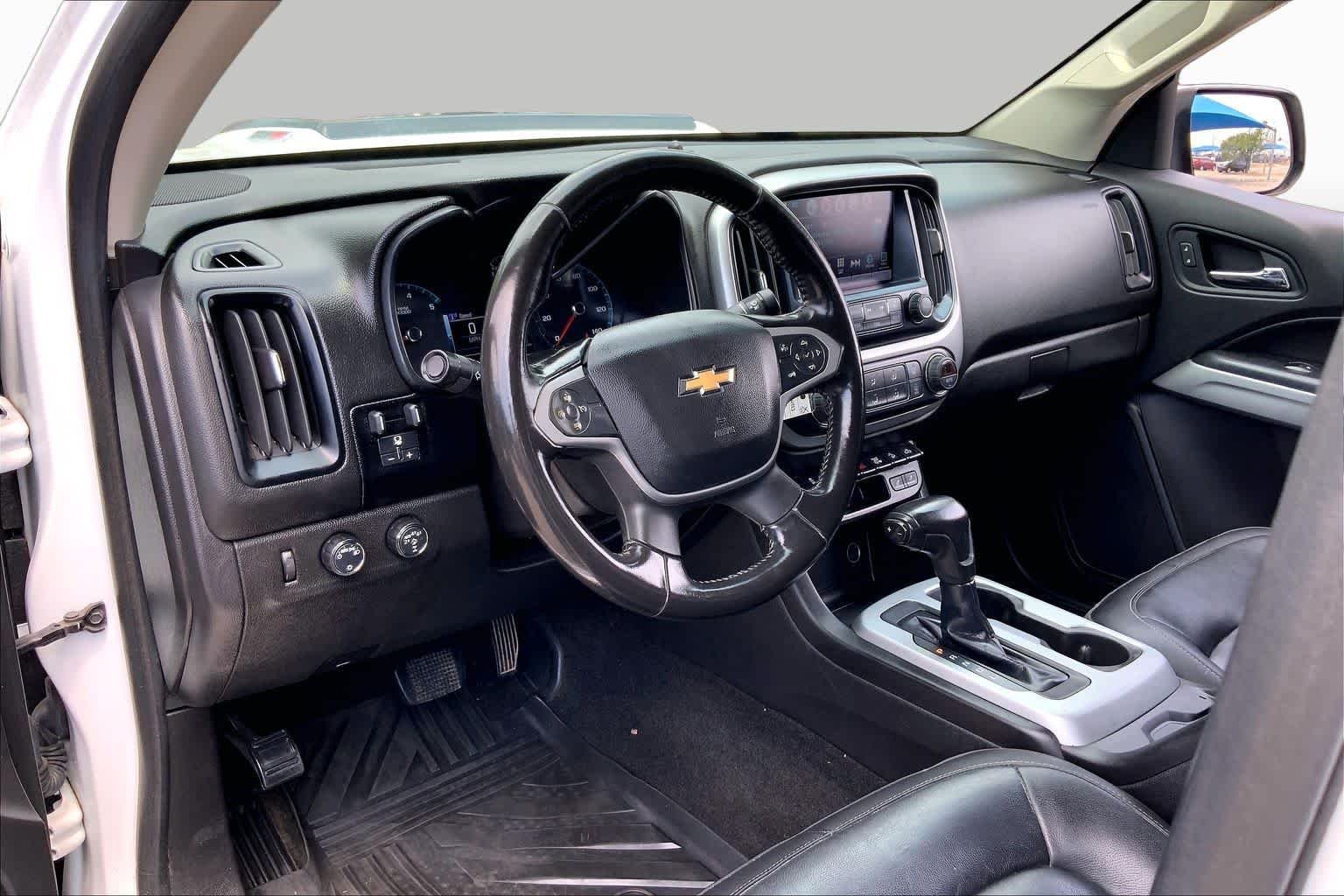 Used 2018 Summit White Chevrolet 4WD ZR2 image 17