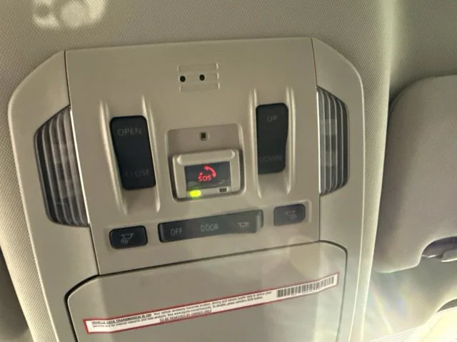 Used 2022 Gray Toyota XLE image 26