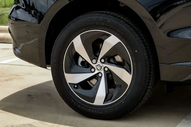 2026 Jaguar F-Pace R-Dynamic S - Photo 61