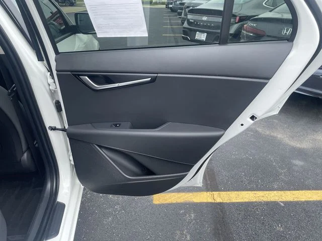 2026 Kia Niro LX - Photo 36