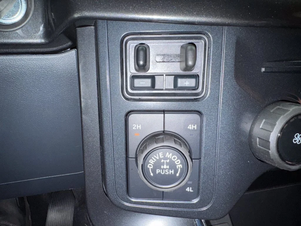 New 2026 Oxford White Ford STX® image 21