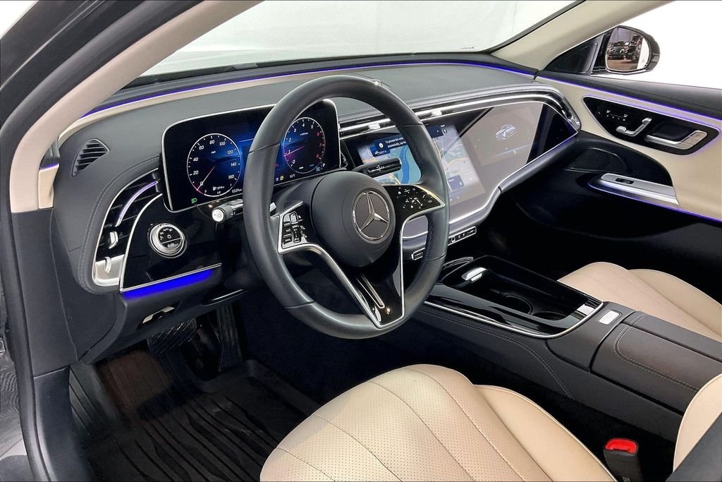 2026 Mercedes-Benz E-Class E350 - Photo 11