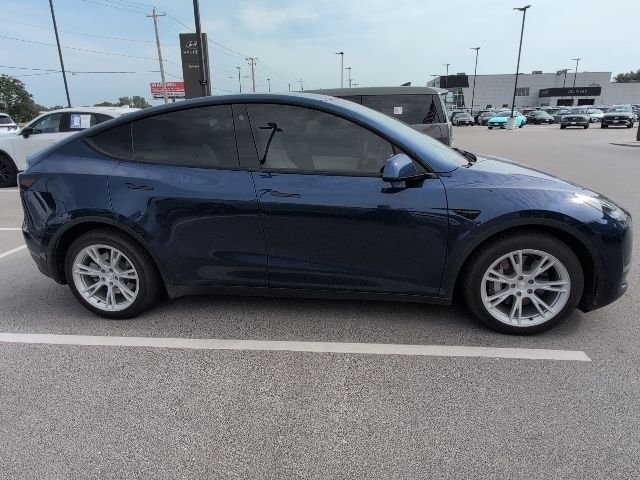 Used 2021 Blue Tesla Long Range image 2
