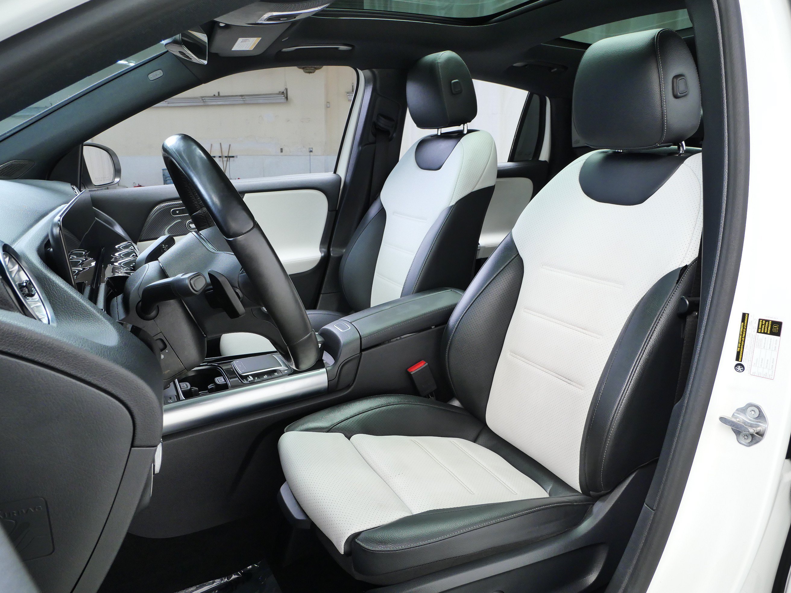 Used 2022 Mercedes-Benz GLA GLA250 with VIN W1N4N4HB6NJ366104 for sale in Minnetonka, Minnesota