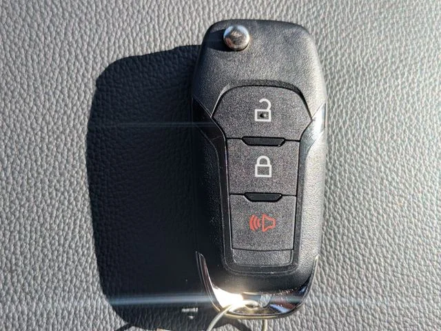 New 2026 Black Ford XLT image 27