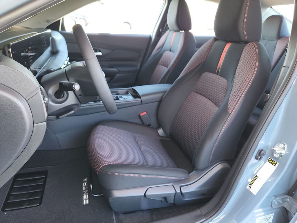 New 2026 Atlantic Gray Metallic Nissan SR image 8