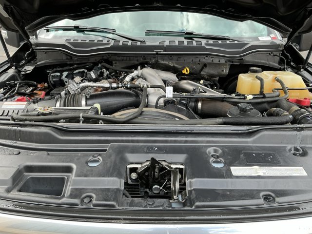 Used 2022 Gray Ford Limited image 24