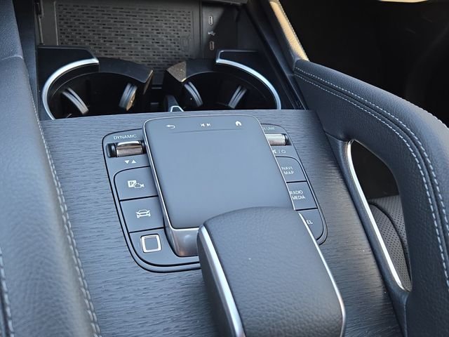 New 2026 Black Mercedes-Benz GLE580 image 16