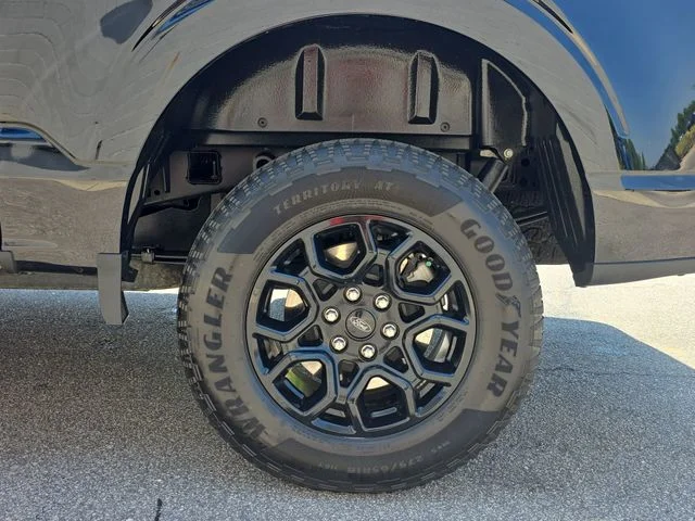 Used 2024 Black Ford XLT image 34