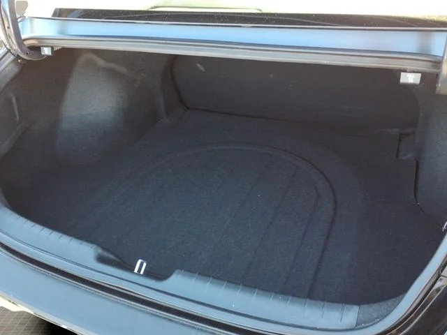 Used 2023 Black Hyundai SEL image 20