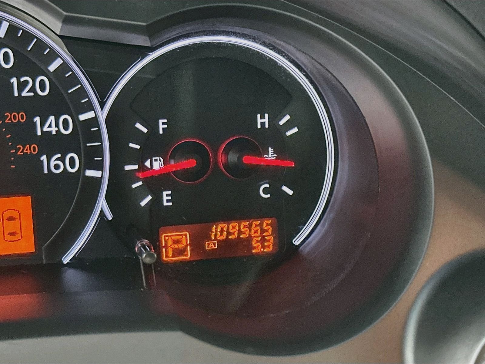 Used 2012 Tuscan Sun Nissan 2.5 S image 12