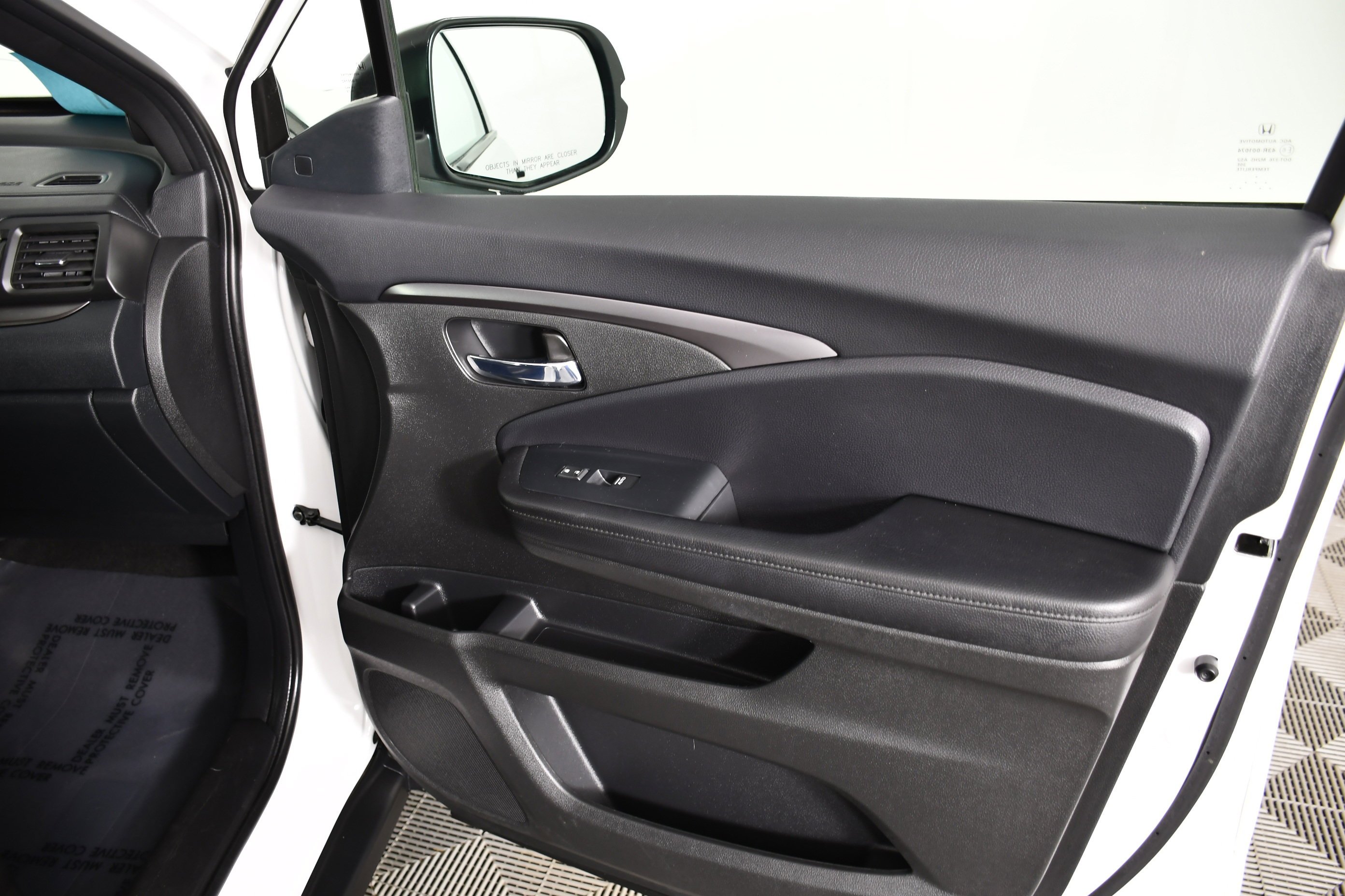 Certified Used 2022 Platinum White Pearl Honda Sport image 40
