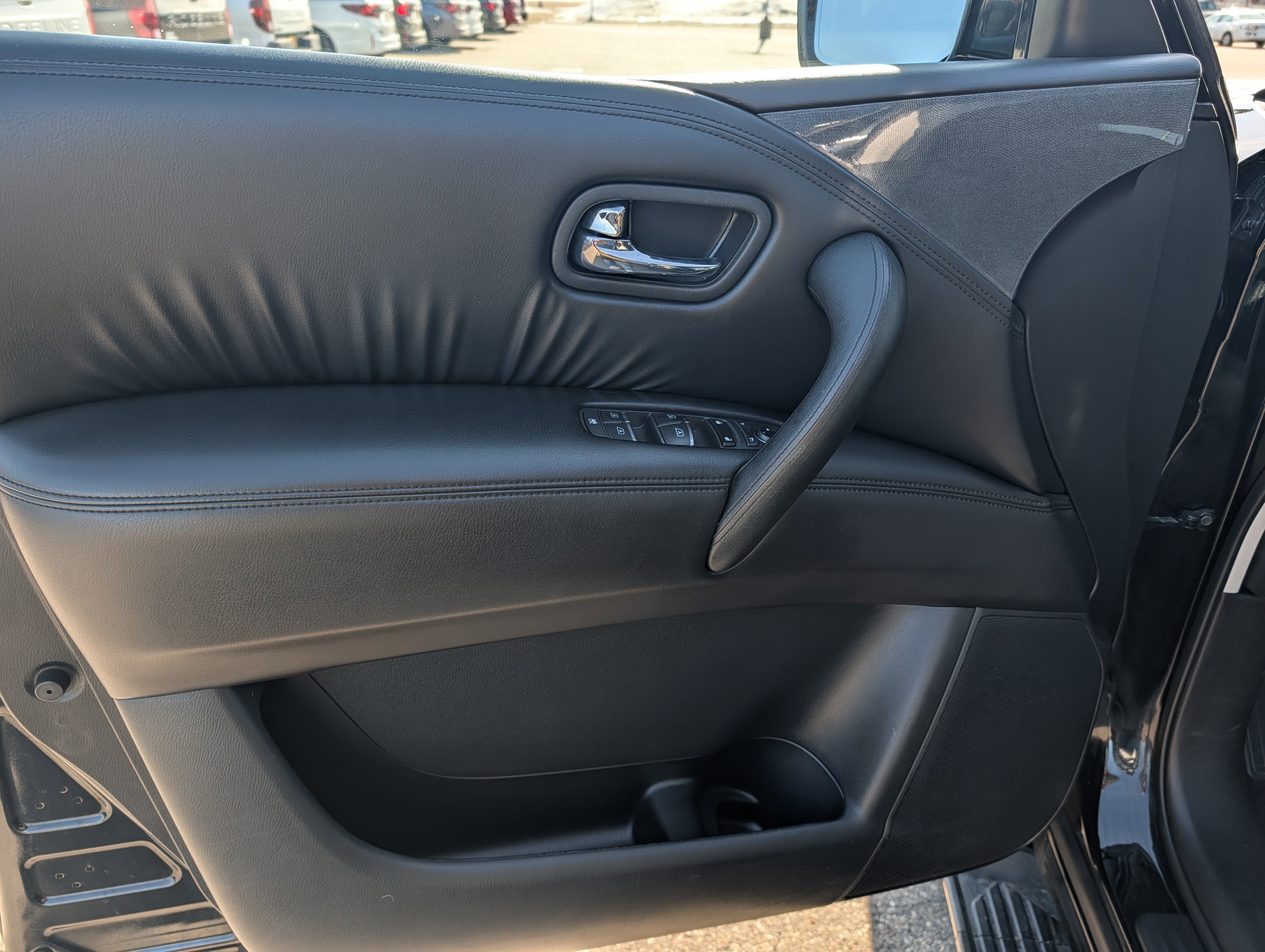 2021 Nissan Armada SV - Photo 22