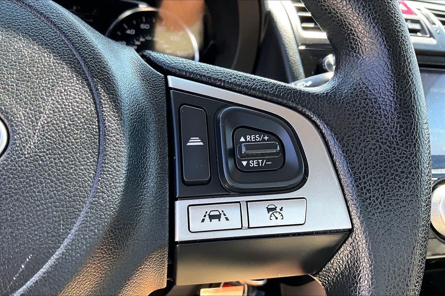 Used 2017 Ice Silver Metallic Subaru Premium image 22