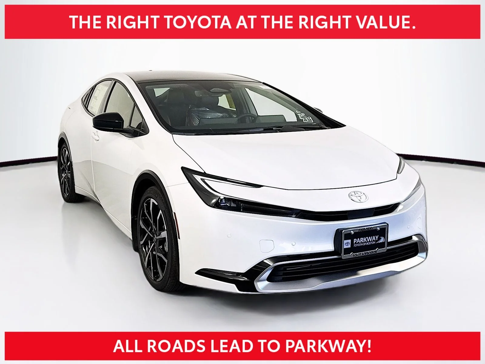 2026 Toyota Prius XSE's photo