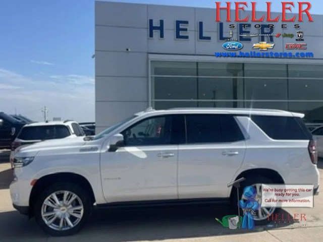 Used 2022 Iridescent Pearl Tricoat Chevrolet High Country image 1