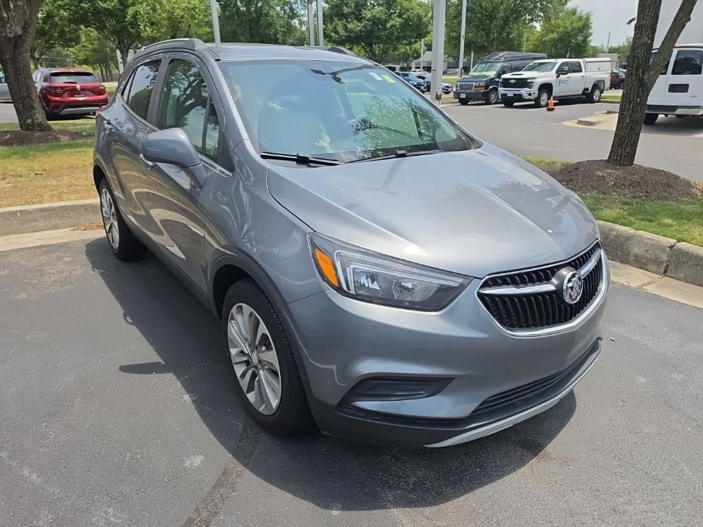 Used 2020 Gray Buick Preferred image 9