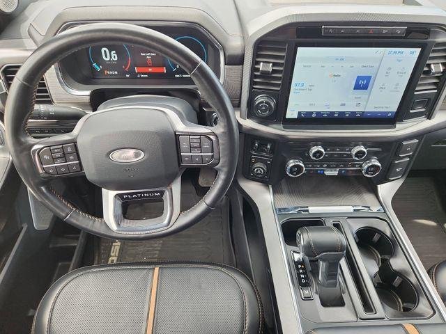 Used 2021  Ford XL image 11