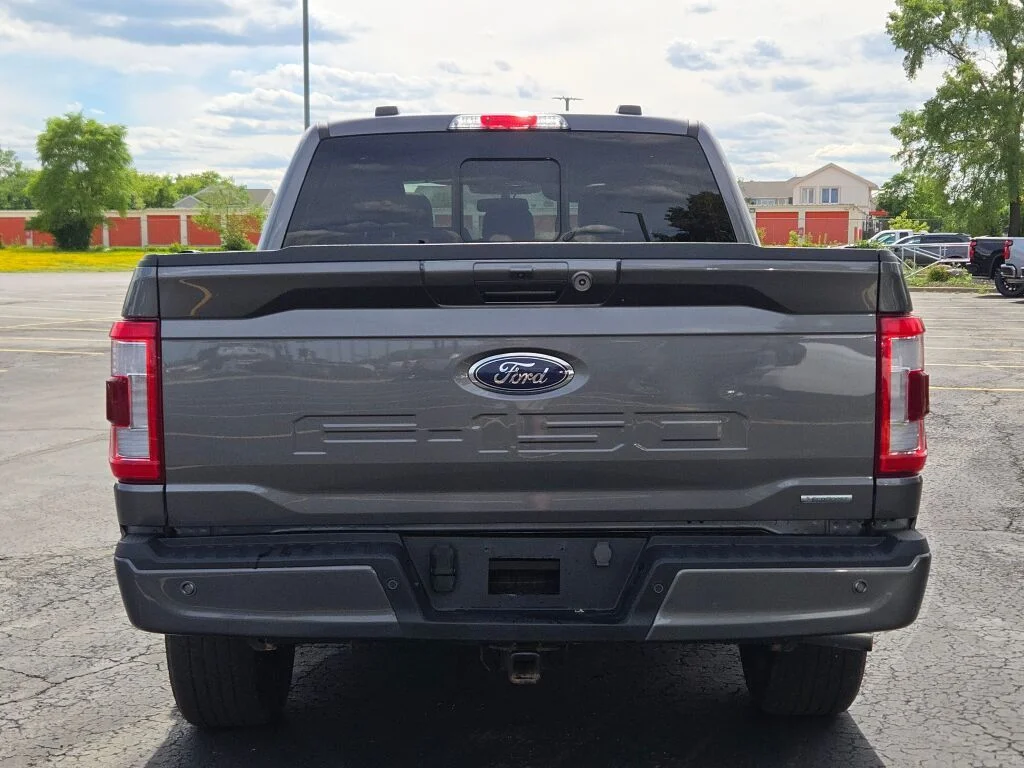 Used 2023 Gray Ford Lariat image 14