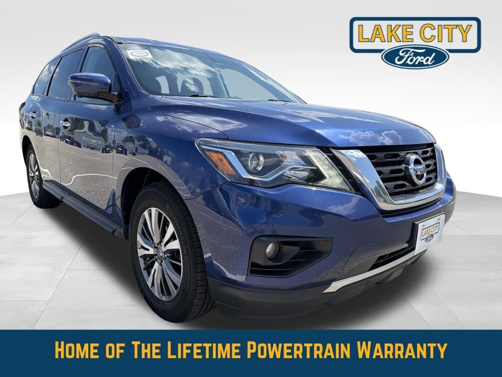 Used 2019 Blue Nissan SL image 9