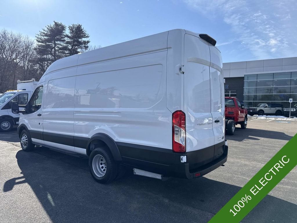 Used 2022 White Ford Electric image 3