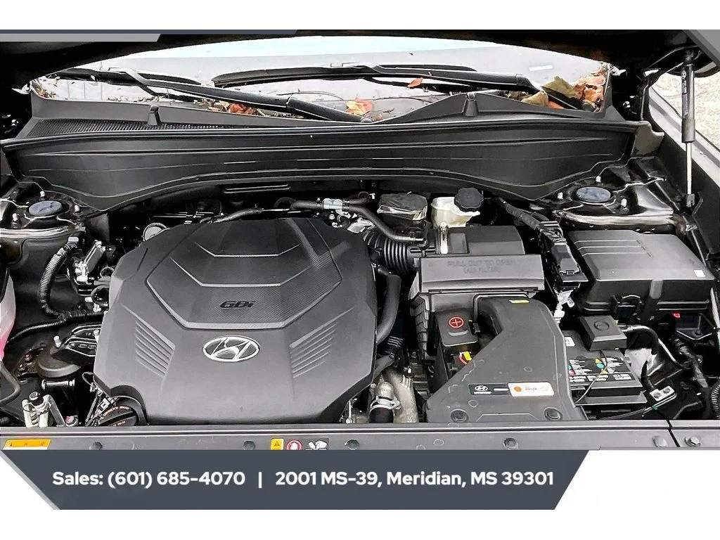 Used 2025 Abyss Black Pearl Hyundai XRT image 8