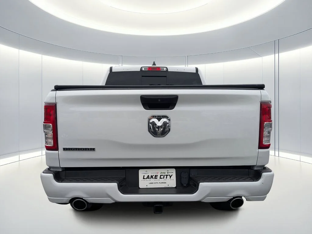 Certified Used 2023 White Ram Big Horn/Lone Star image 4