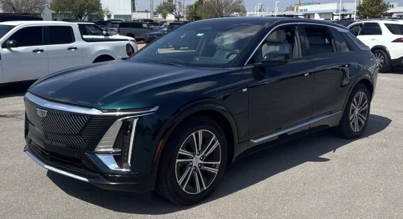 2024 Cadillac LYRIQ