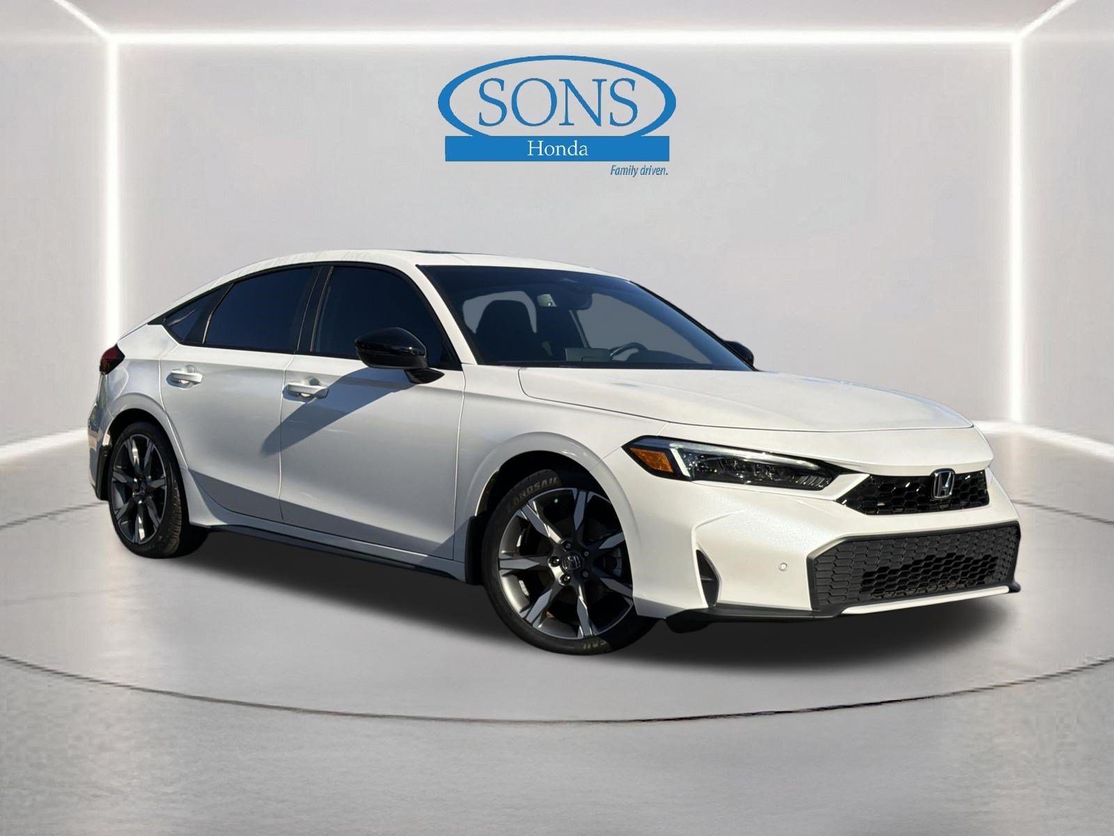 Certified Used 2025 Platinum White Pearl Honda Sport Touring Hybrid image 2