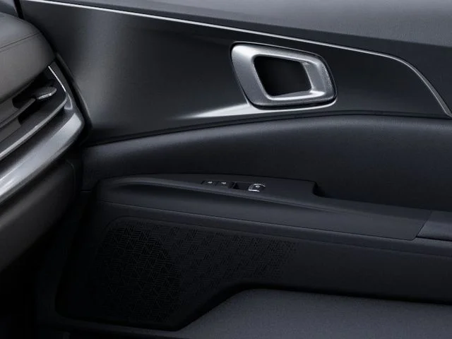 New 2027 Snow White Pearl Kia SX image 25