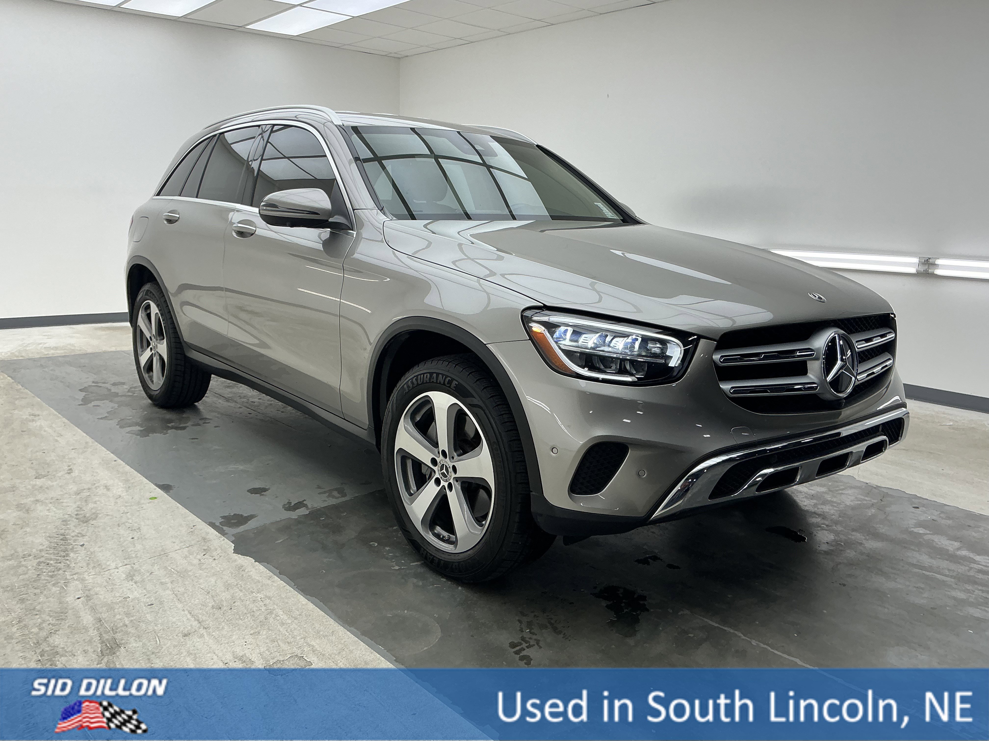 Used 2022 Silver Mercedes-Benz GLC 300 image 3