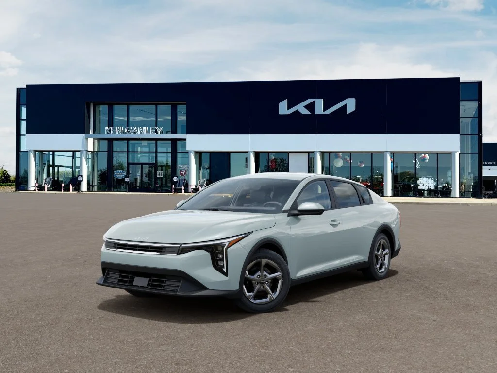 2027 Kia K4