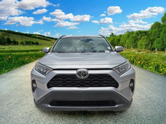 Certified Used 2021 Silver Toyota XLE image 8