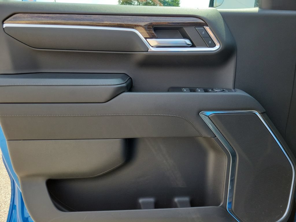 2023 GMC Sierra 1500 Elevation - Photo 17