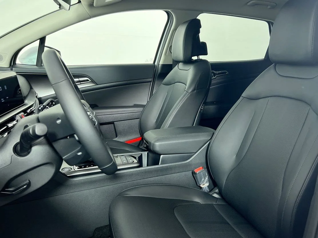 New 2026 Wolf Gray Kia EX image 12