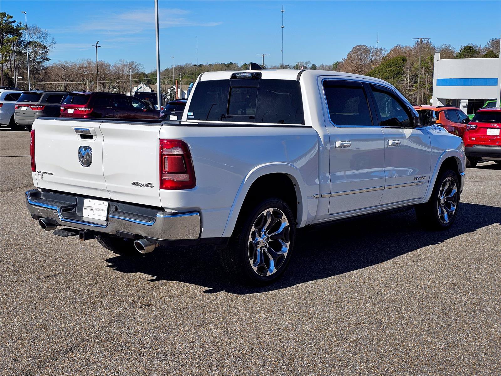2022 RAM Ram 1500 Pickup Limited - Photo 8