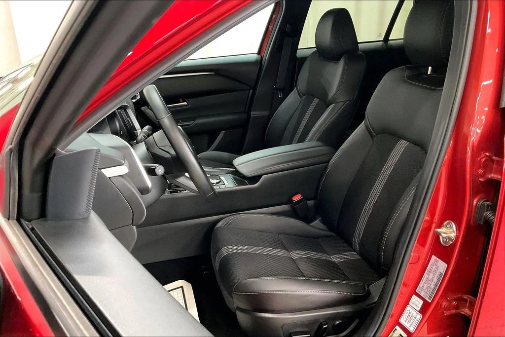 Used 2026 Red Mazda Preferred image 25