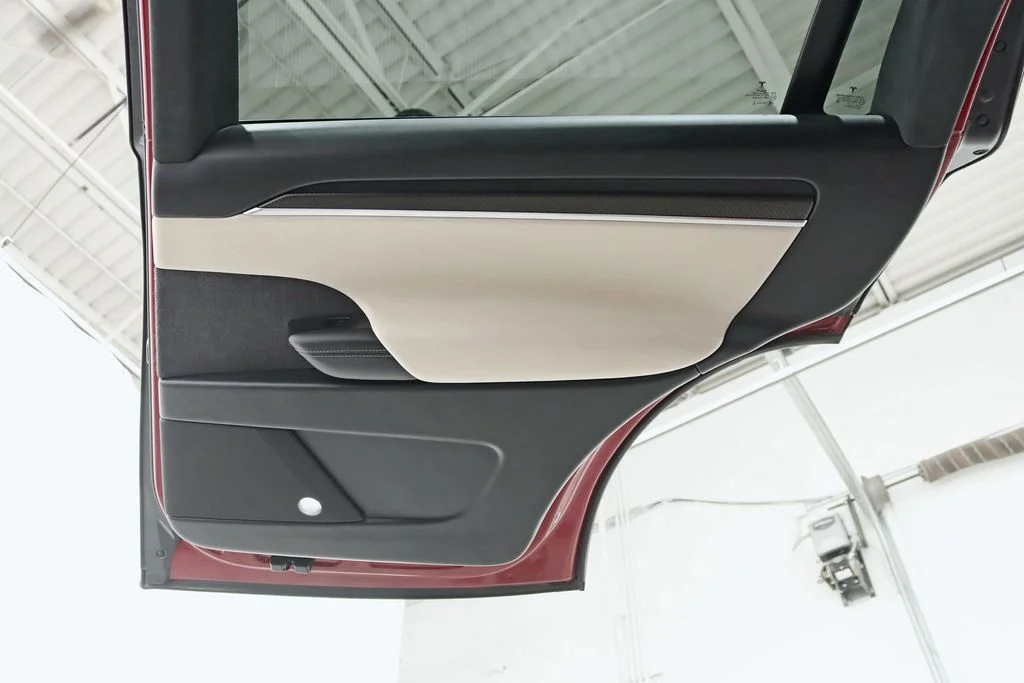 Used 2022 Red Tesla Plaid image 37